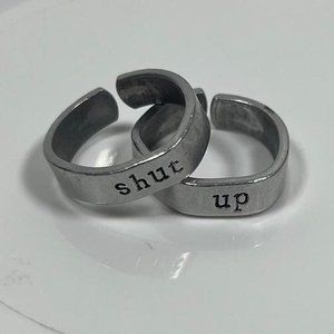 Y2K Skater ‘Shut Up’ Rings​